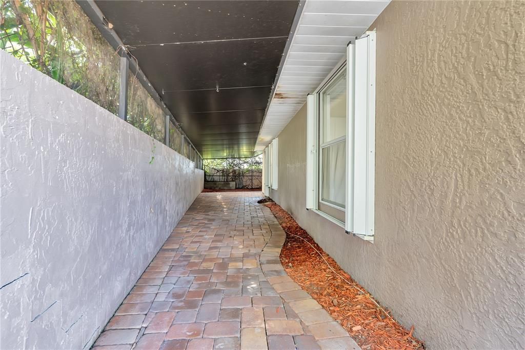 For Sale: $364,900 (3 beds, 2 baths, 1335 Square Feet)