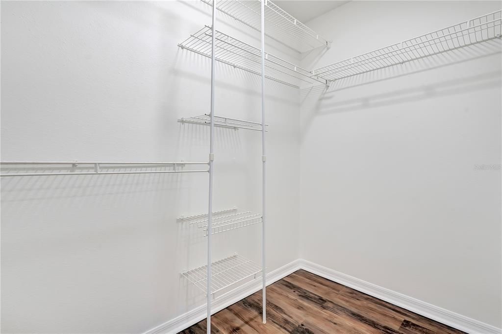 For Sale: $364,900 (3 beds, 2 baths, 1335 Square Feet)