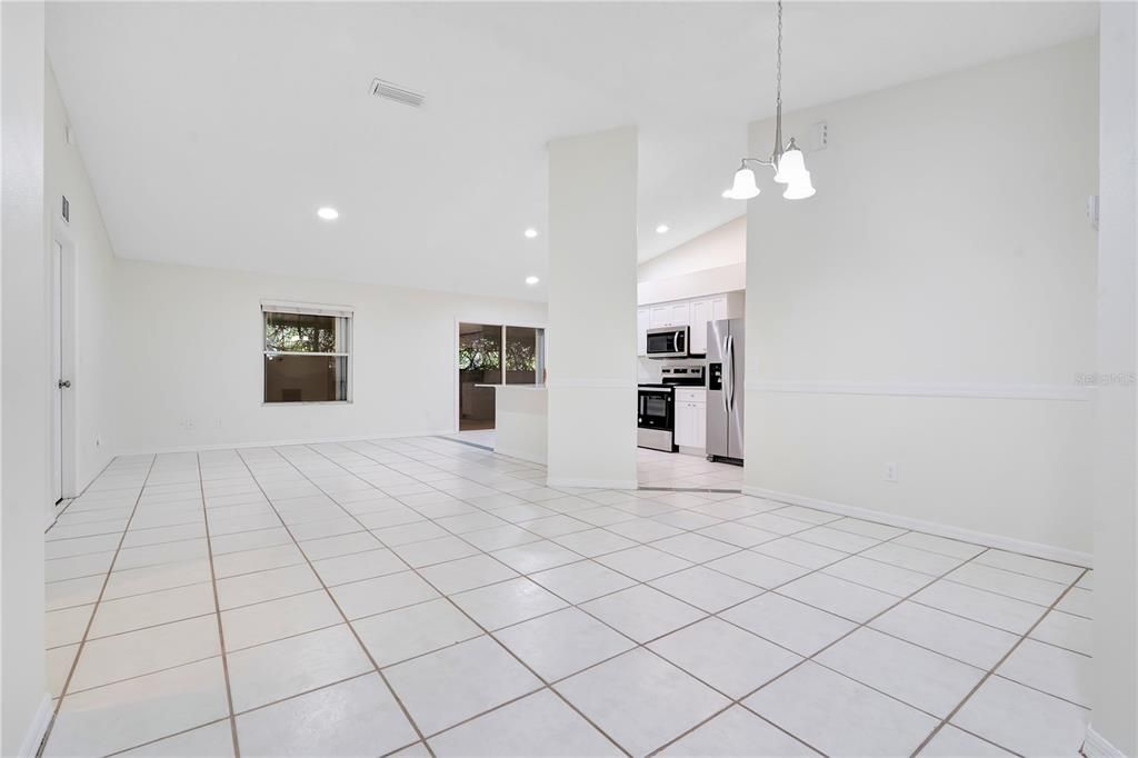 For Sale: $364,900 (3 beds, 2 baths, 1335 Square Feet)