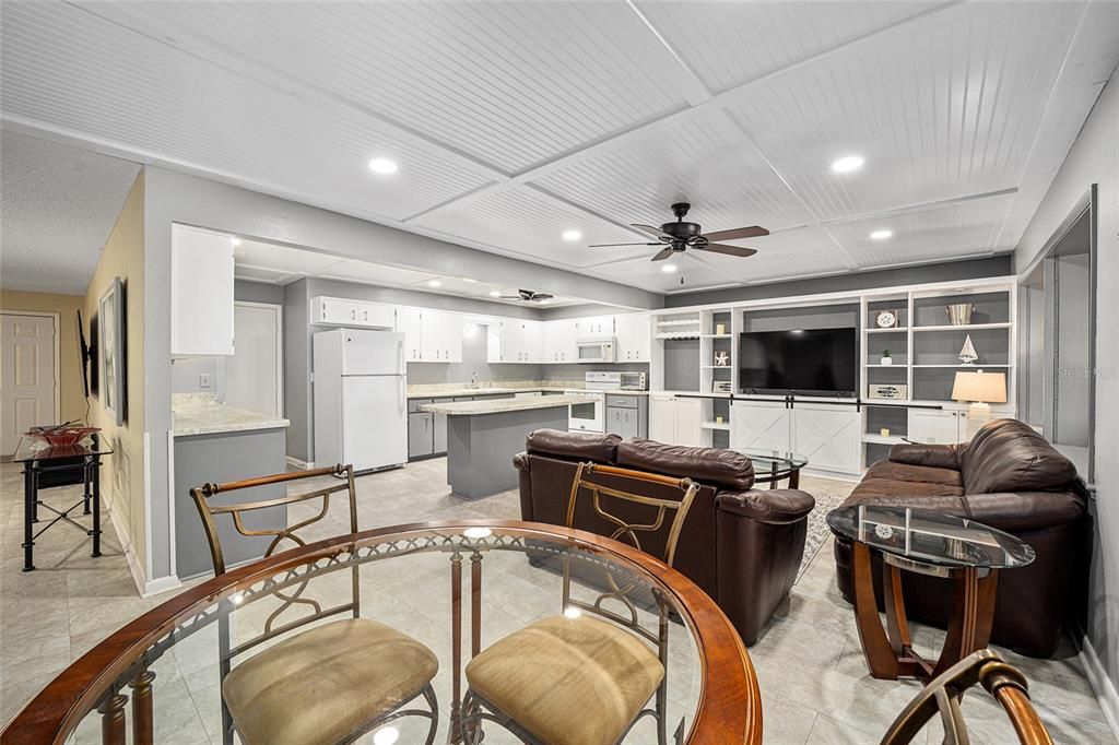 For Sale: $204,990 (2 beds, 2 baths, 1748 Square Feet)