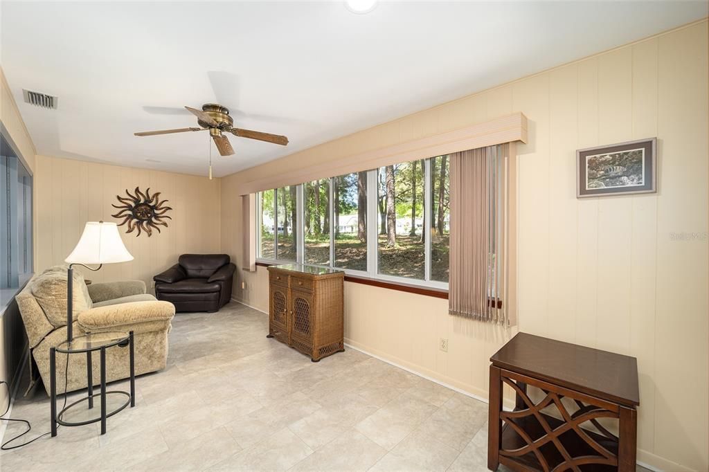 For Sale: $204,990 (2 beds, 2 baths, 1748 Square Feet)