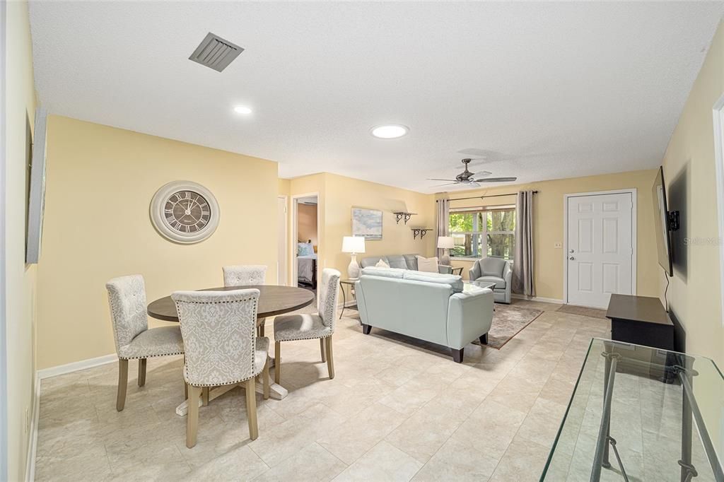 For Sale: $204,990 (2 beds, 2 baths, 1748 Square Feet)