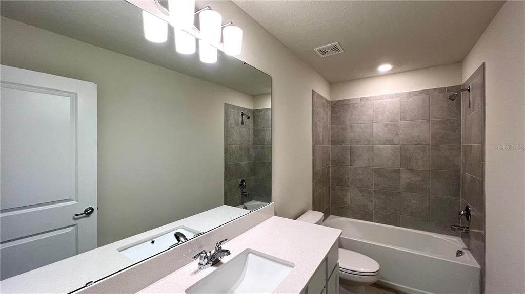 В аренду: $2,495 (4 спален, 3 ванн, 2217 Квадратных фут)