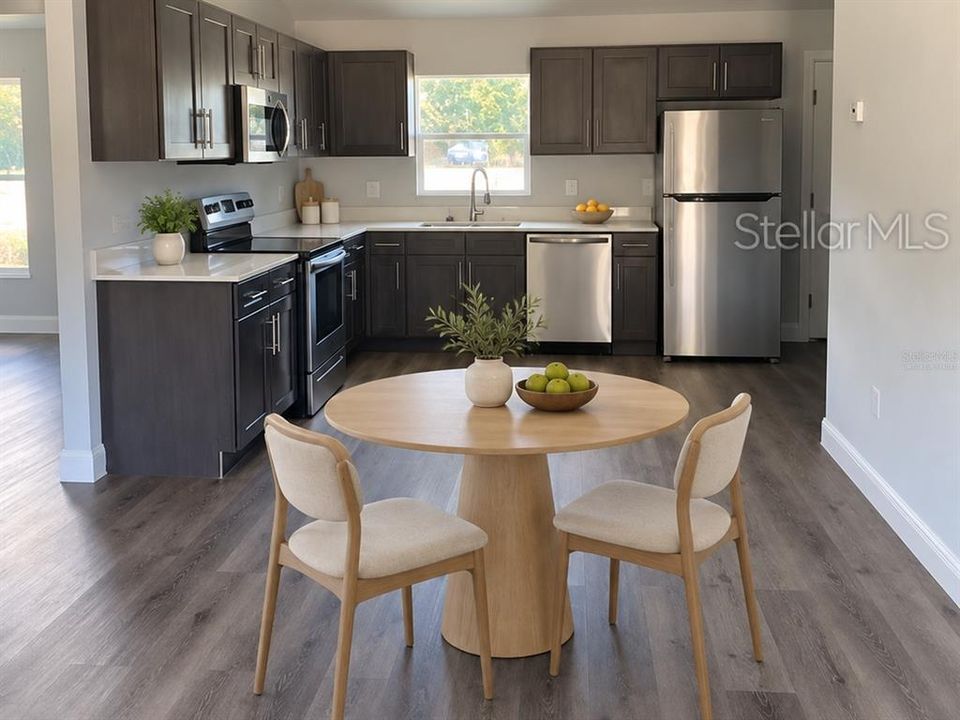 For Sale: $255,000 (3 beds, 2 baths, 1006 Square Feet)
