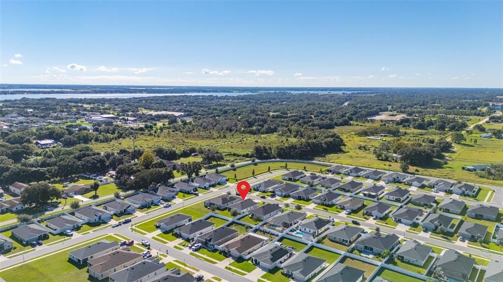 En Venta: $339,900 (4 camas, 2 baños, 1825 Pies cuadrados)