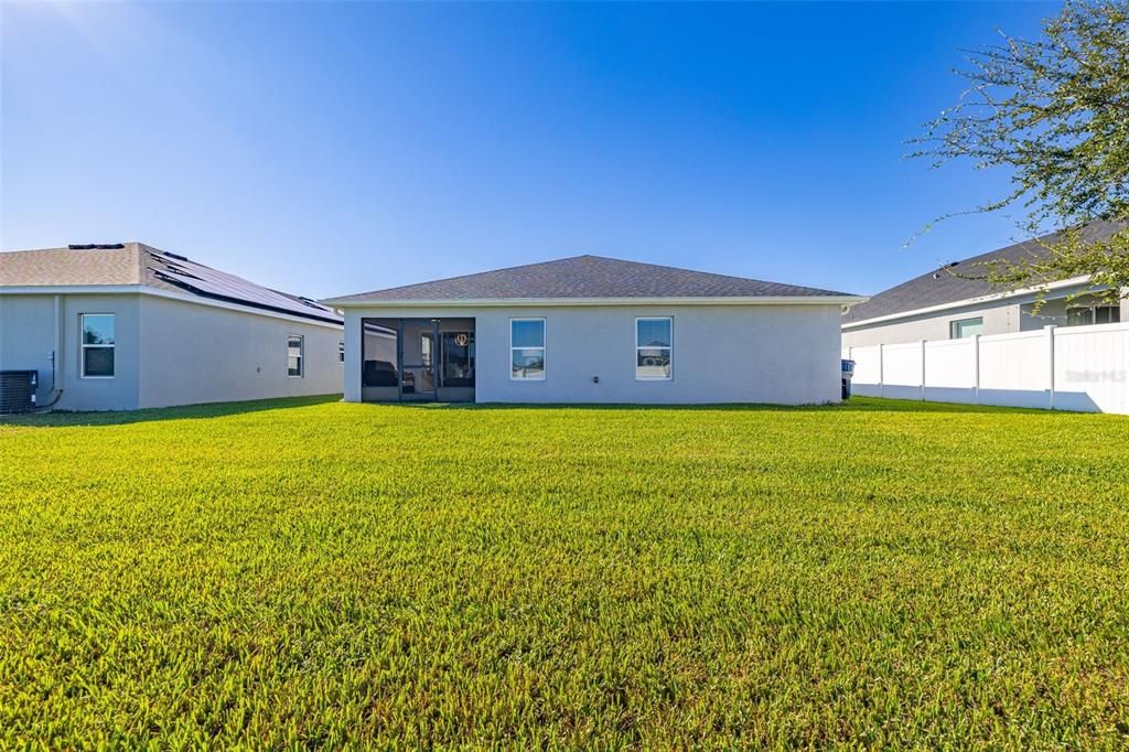 En Venta: $339,900 (4 camas, 2 baños, 1825 Pies cuadrados)