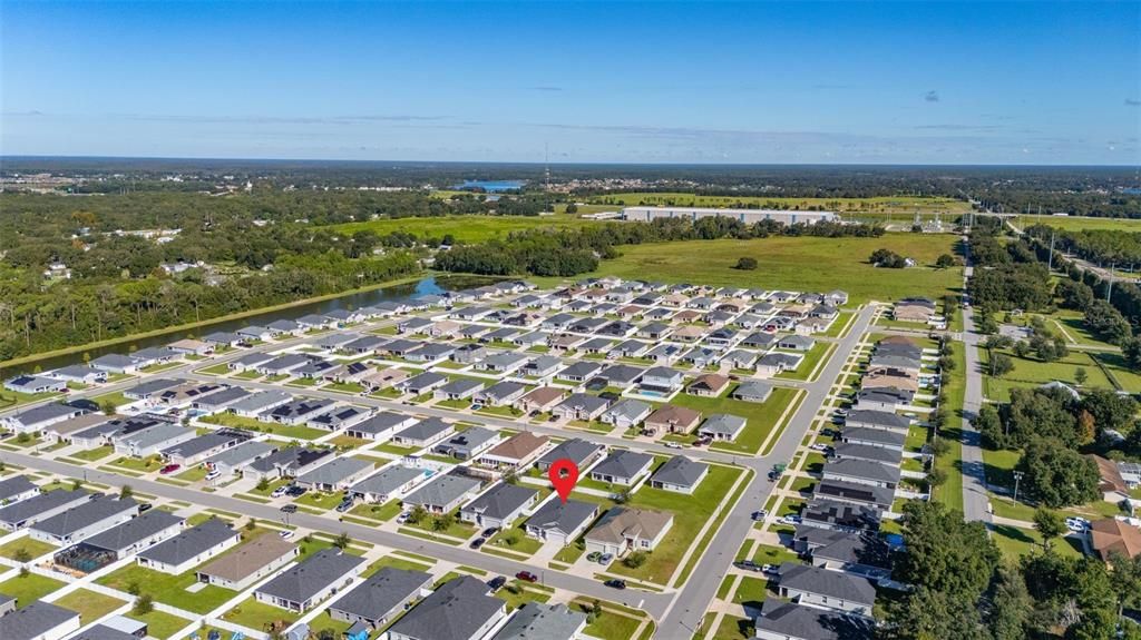 En Venta: $339,900 (4 camas, 2 baños, 1825 Pies cuadrados)