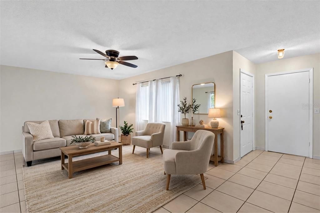 En Venta: $289,900 (3 camas, 2 baños, 1195 Pies cuadrados)
