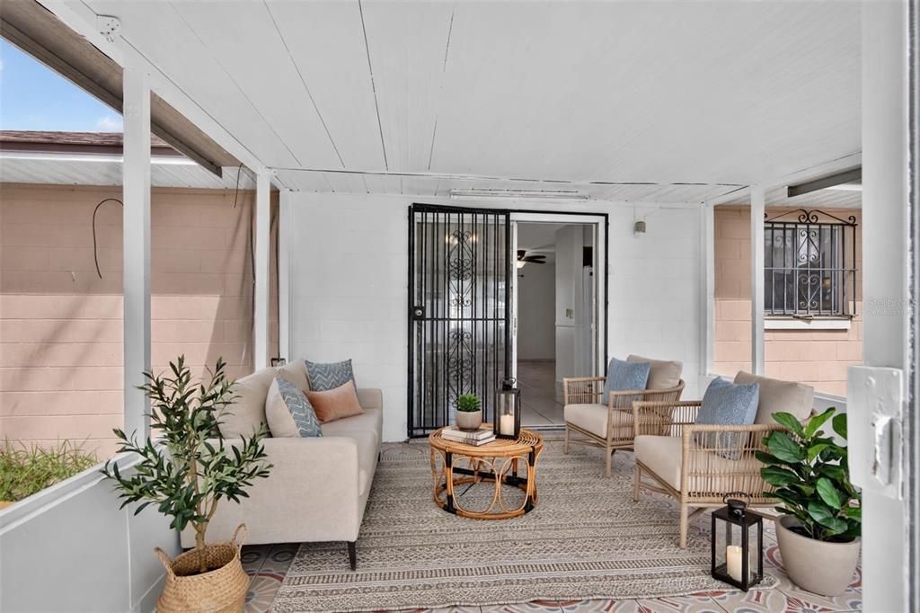 En Venta: $289,900 (3 camas, 2 baños, 1195 Pies cuadrados)