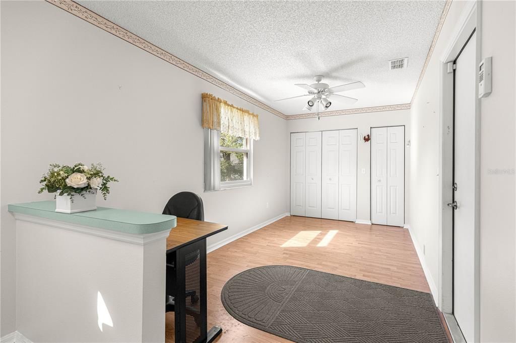 En Venta: $189,900 (2 camas, 2 baños, 1420 Pies cuadrados)