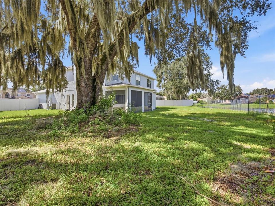 En Venta: $419,990 (4 camas, 3 baños, 2930 Pies cuadrados)