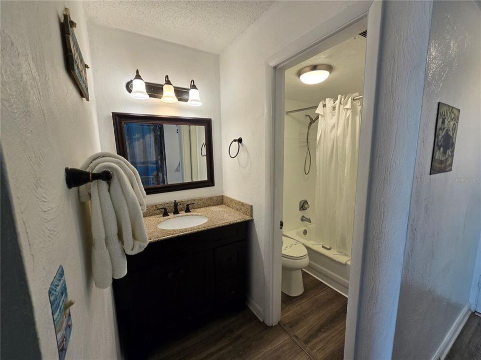 For Sale: $135,000 (0 beds, 1 baths, 343 Square Feet)