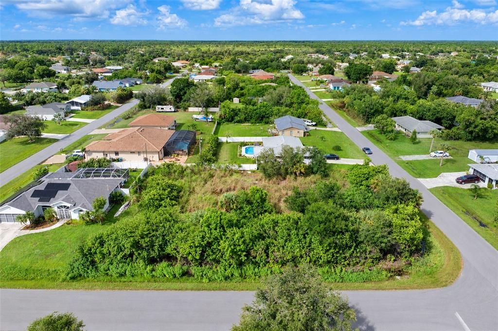 На продажу: $25,000 (0.23 acres)
