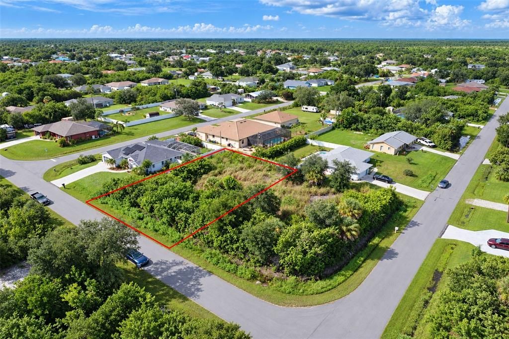 На продажу: $25,000 (0.23 acres)