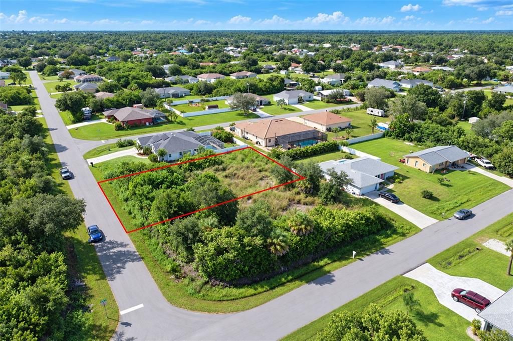 На продажу: $25,000 (0.23 acres)