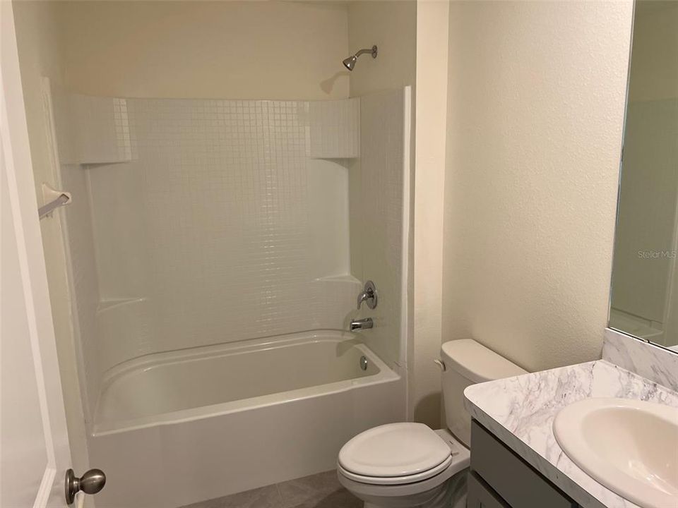 En Renta: $2,350 (4 camas, 2 baños, 1830 Pies cuadrados)