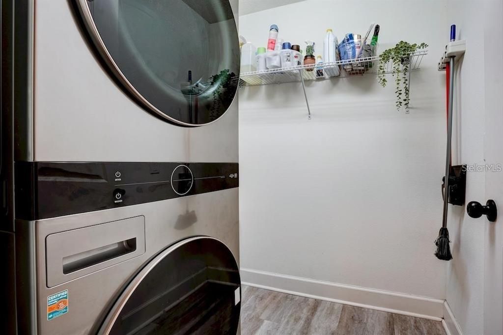 En Renta: $2,500 (4 camas, 2 baños, 1696 Pies cuadrados)