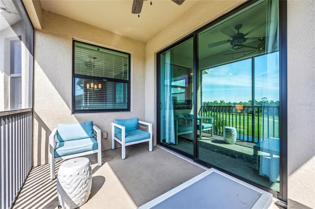 For Sale: $295,000 (2 beds, 2 baths, 1142 Square Feet)