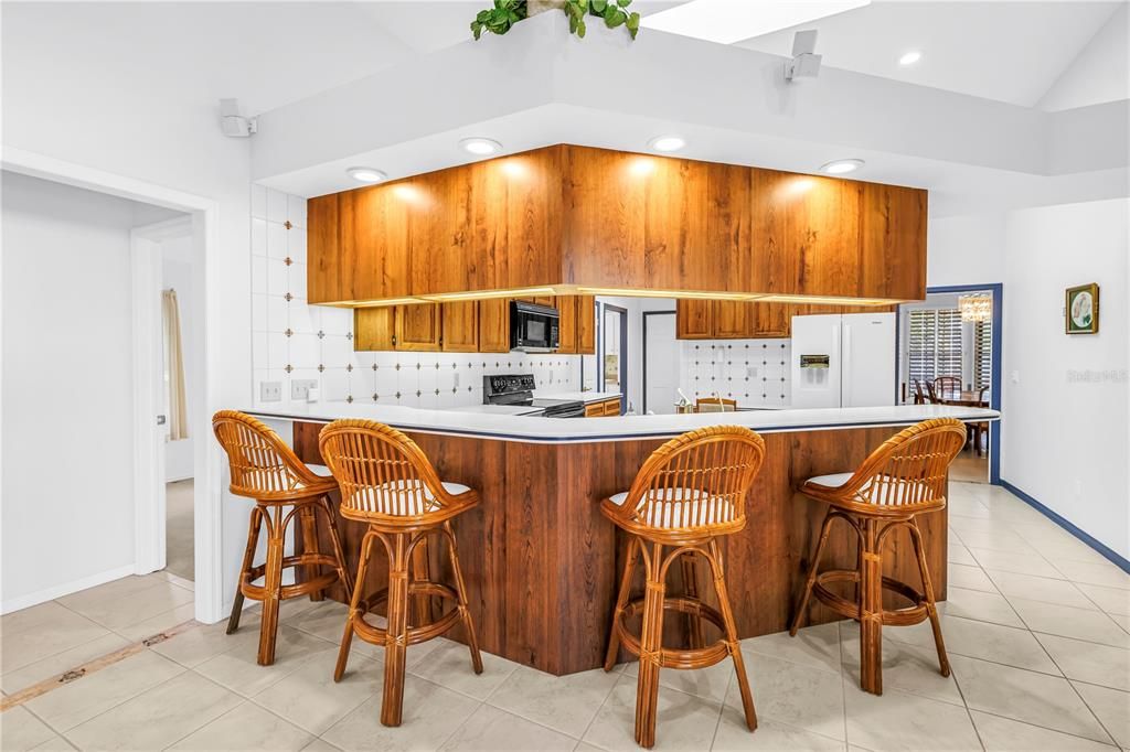 На продажу: $765,000 (3 спален, 3 ванн, 2481 Квадратных фут)