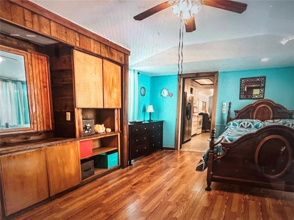 En Venta: $749,000 (5 camas, 3 baños, 3391 Pies cuadrados)