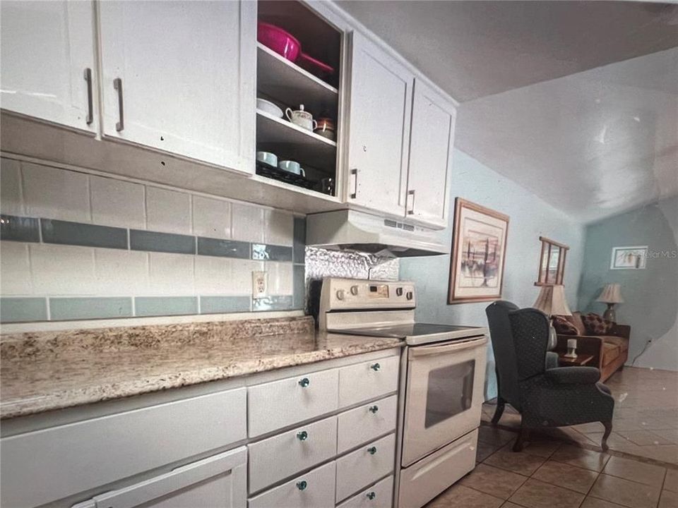 En Venta: $749,000 (5 camas, 3 baños, 3391 Pies cuadrados)