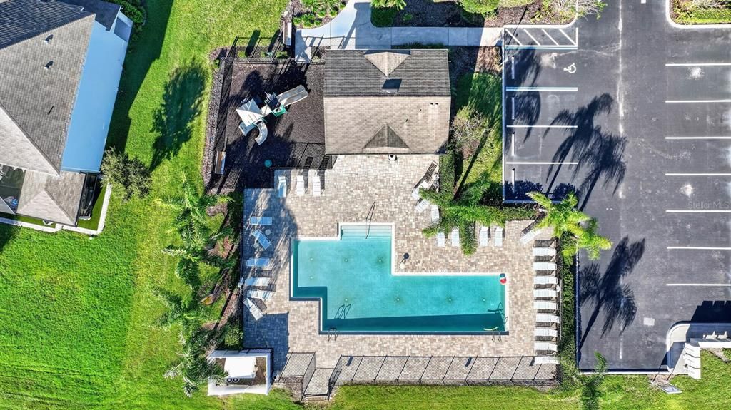 En Venta: $359,900 (4 camas, 2 baños, 1846 Pies cuadrados)
