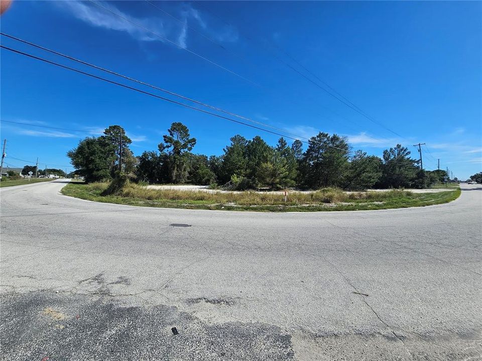 En Venta: $199,000 (1.30 acres)