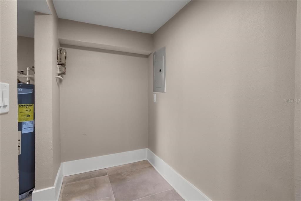 В аренду: $1,995 (4 спален, 2 ванн, 1482 Квадратных фут)