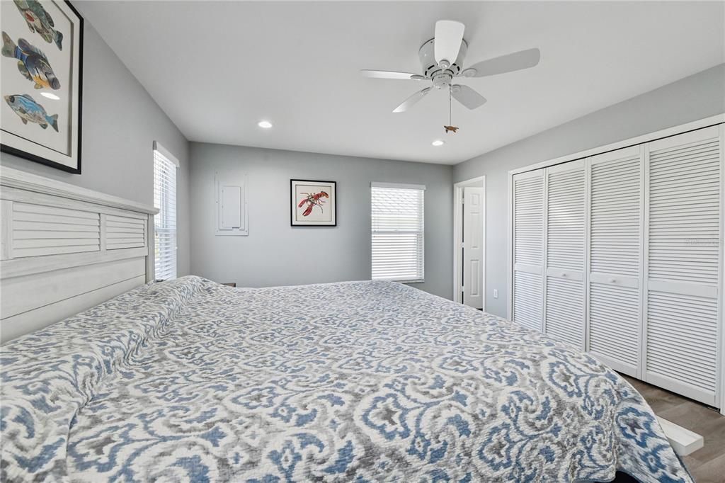 For Sale: $1,200,000 (3 beds, 2 baths, 1500 Square Feet)