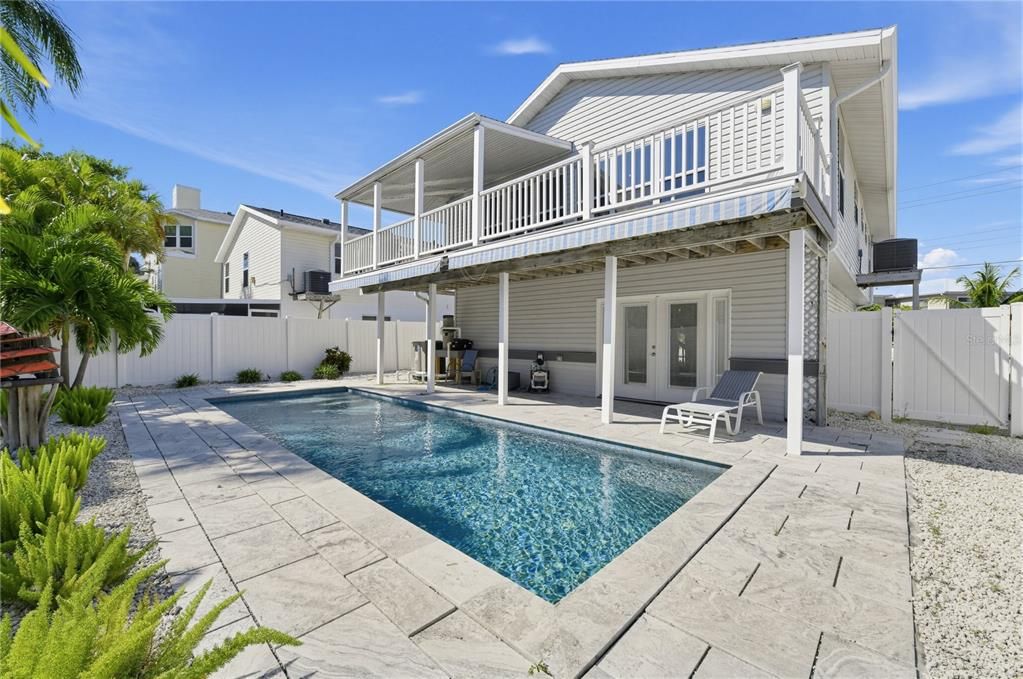 For Sale: $1,200,000 (3 beds, 2 baths, 1500 Square Feet)