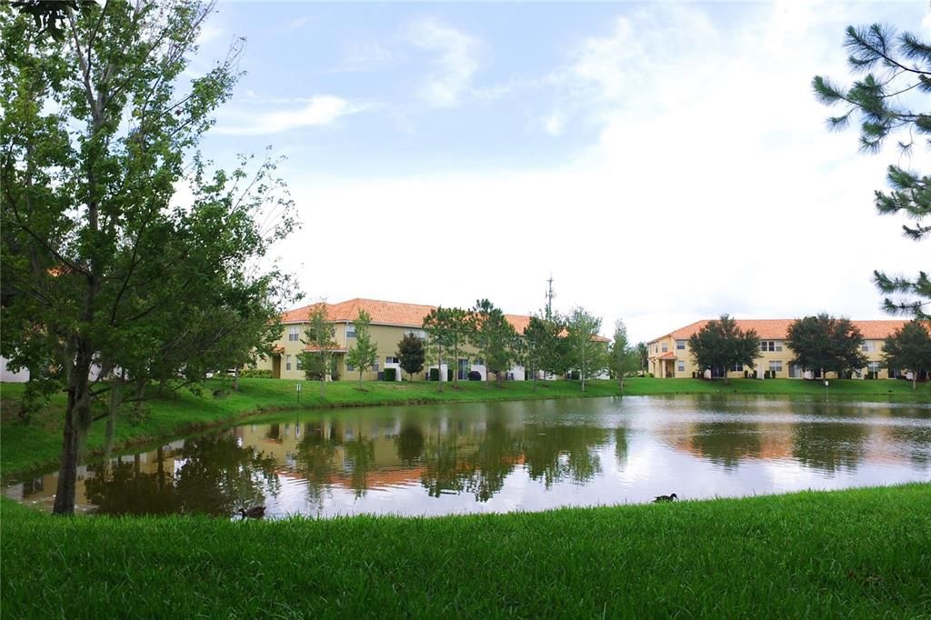 For Sale: $370,000 (4 beds, 3 baths, 1649 Square Feet)