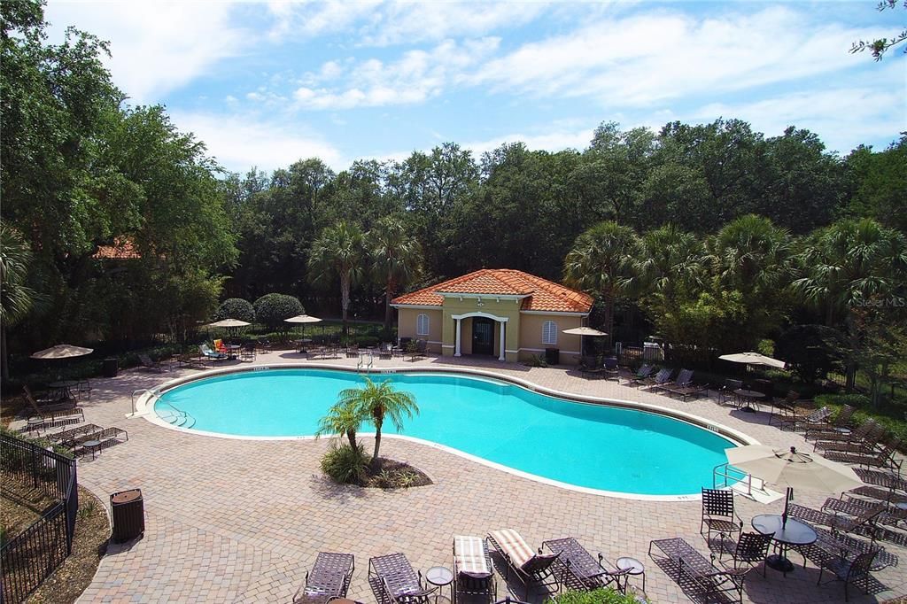 For Sale: $370,000 (4 beds, 3 baths, 1649 Square Feet)