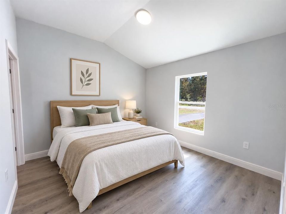 For Sale: $229,997 (3 beds, 2 baths, 1011 Square Feet)