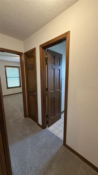For Sale: $335,000 (3 beds, 2 baths, 1851 Square Feet)