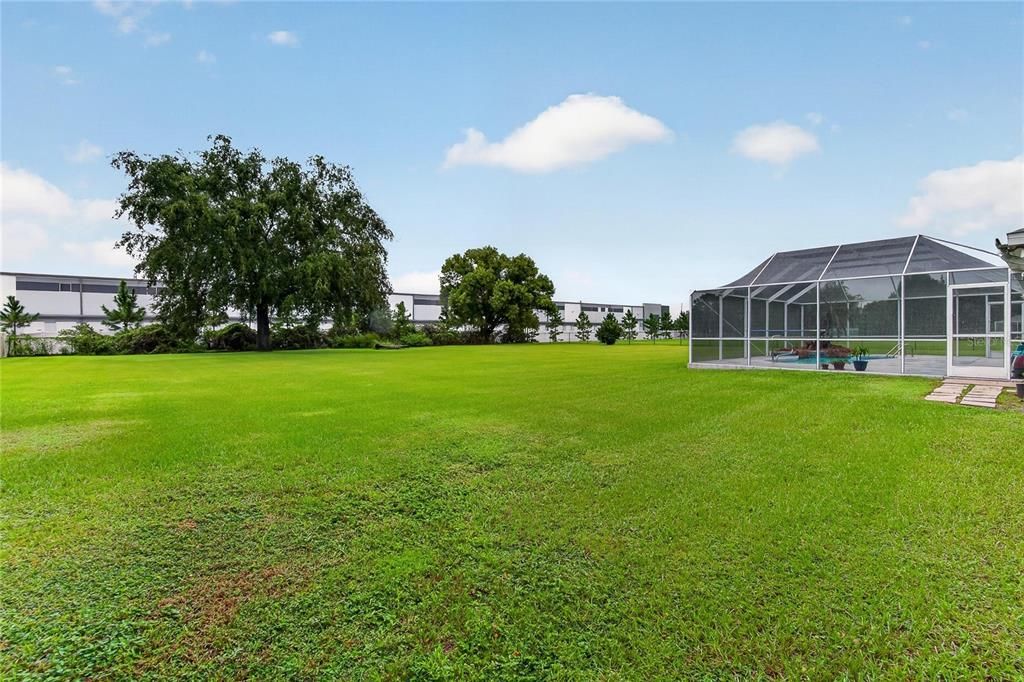 На продажу: $499,900 (3 спален, 2 ванн, 2056 Квадратных фут)