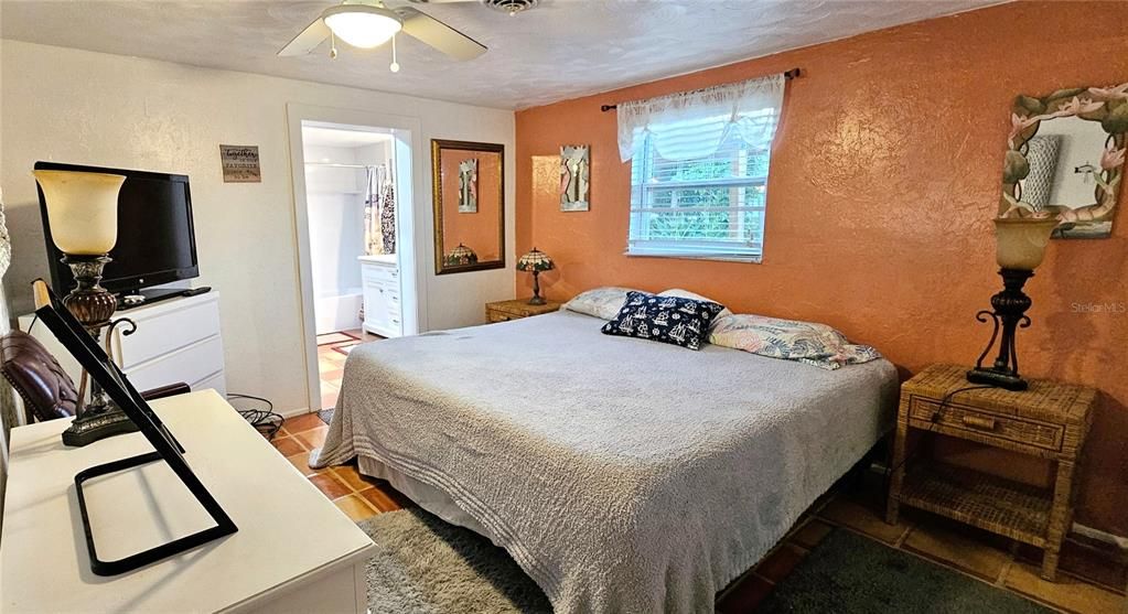 En Venta: $439,000 (3 camas, 2 baños, 1108 Pies cuadrados)