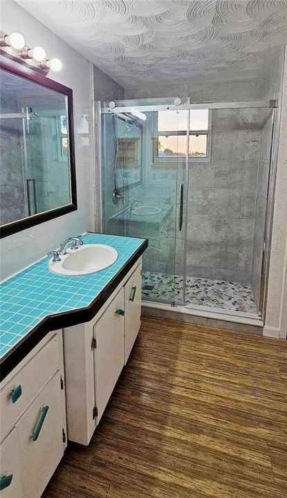 En Venta: $439,000 (3 camas, 2 baños, 1108 Pies cuadrados)