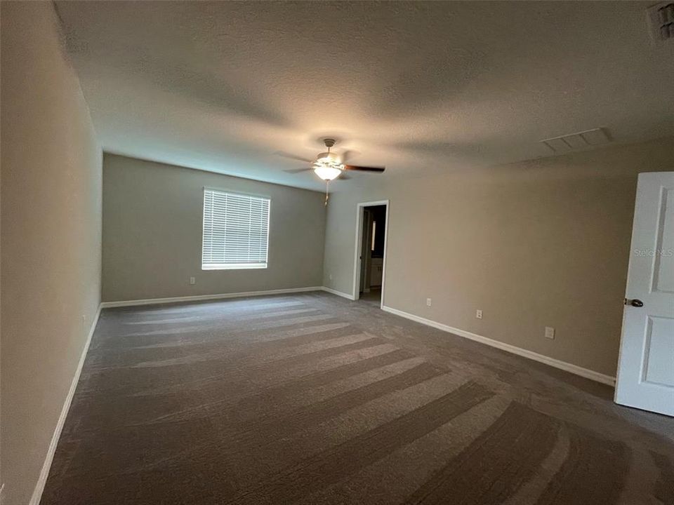 В аренду: $3,000 (6 спален, 3 ванн, 3092 Квадратных фут)