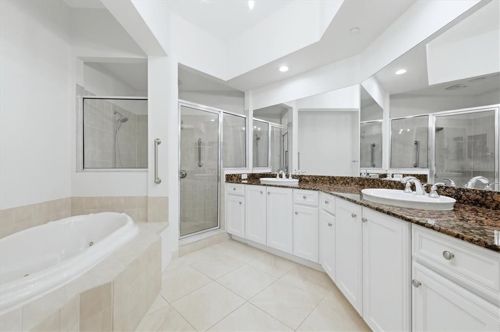 For Sale: $525,000 (4 beds, 3 baths, 2761 Square Feet)