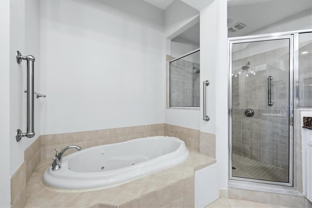 For Sale: $525,000 (4 beds, 3 baths, 2761 Square Feet)