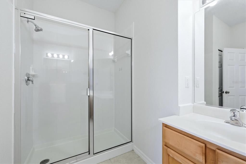 For Sale: $329,900 (3 beds, 2 baths, 1954 Square Feet)
