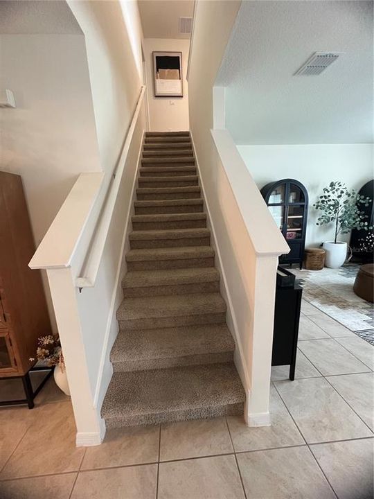 For Sale: $460,000 (5 beds, 3 baths, 2626 Square Feet)