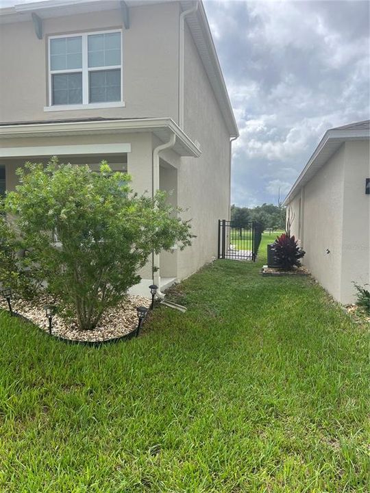 For Sale: $460,000 (5 beds, 3 baths, 2626 Square Feet)