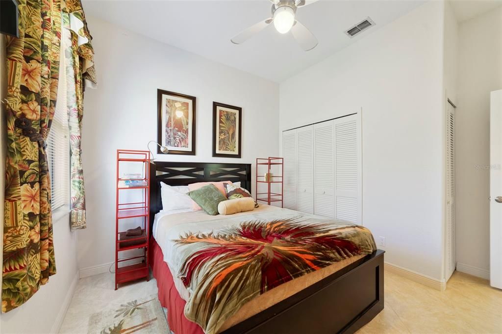 For Sale: $579,000 (4 beds, 2 baths, 2172 Square Feet)