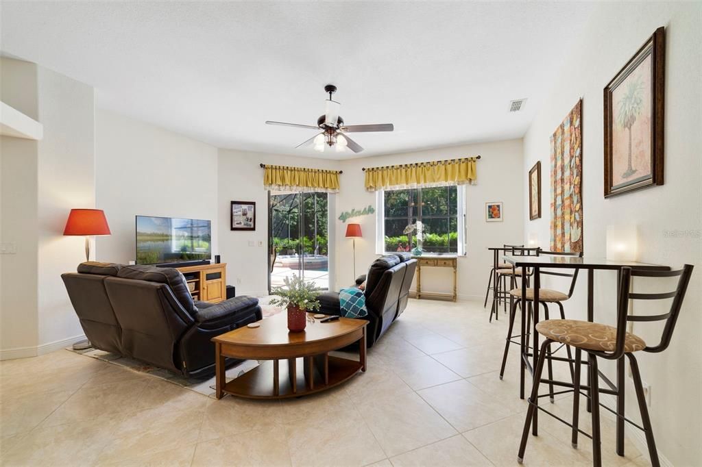 For Sale: $579,000 (4 beds, 2 baths, 2172 Square Feet)