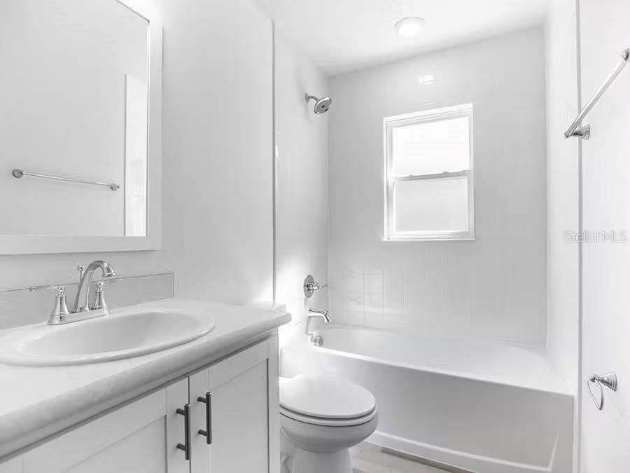 For Sale: $391,675 (4 beds, 2 baths, 1819 Square Feet)
