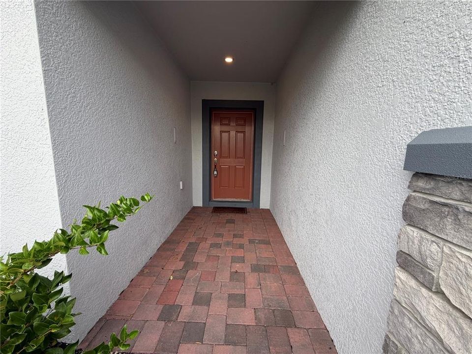 En Venta: $394,900 (4 camas, 2 baños, 1734 Pies cuadrados)