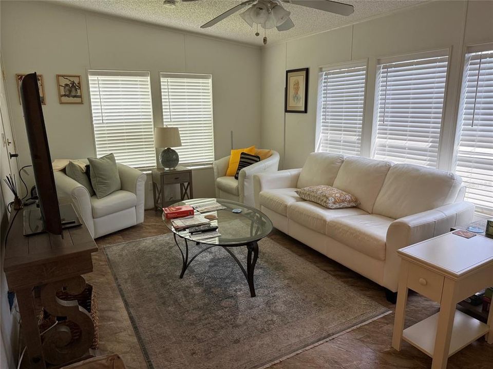 En Venta: $200,000 (2 camas, 2 baños, 1029 Pies cuadrados)
