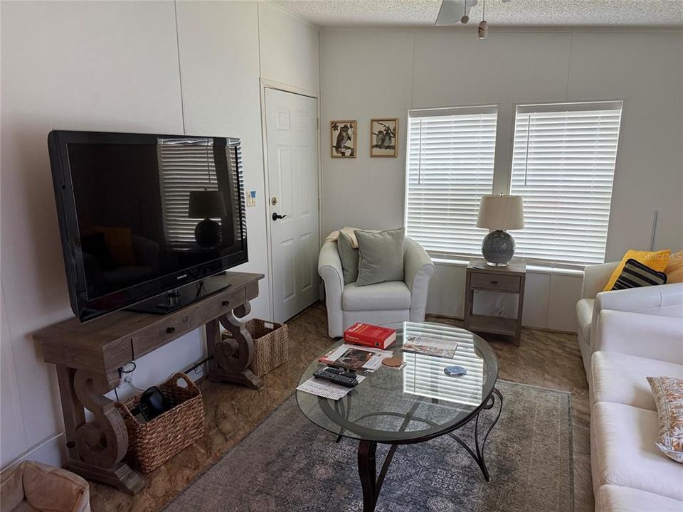 En Venta: $200,000 (2 camas, 2 baños, 1029 Pies cuadrados)