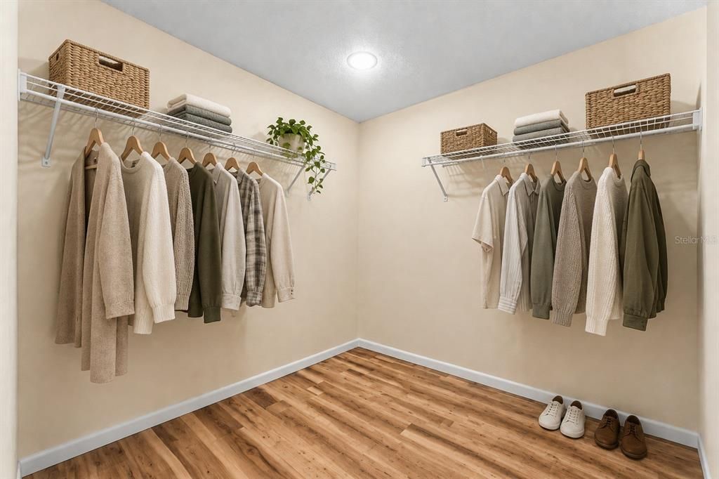 En Venta: $329,000 (4 camas, 3 baños, 2107 Pies cuadrados)